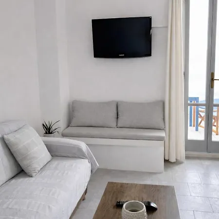 Inej Maisonette Эрмуполис