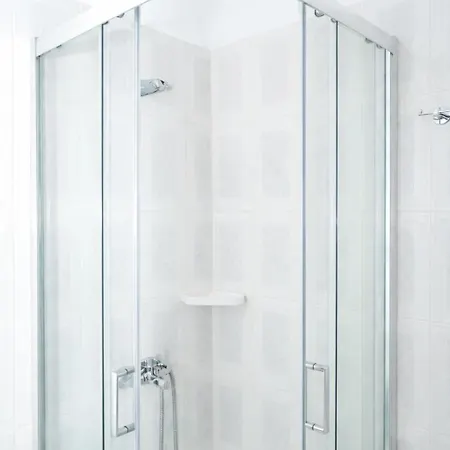 Inej Maisonette * Эрмуполис