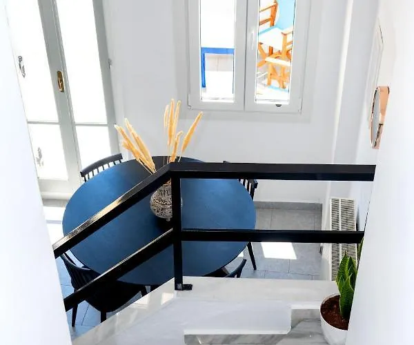 Inej Maisonette * Эрмуполис