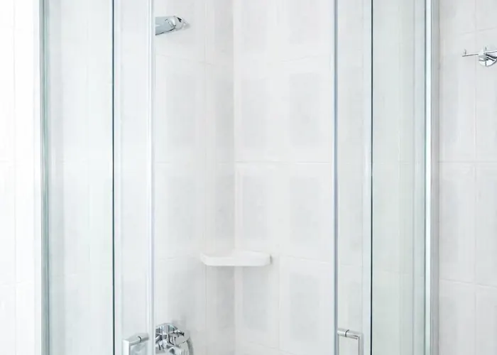 Inej Maisonette * Эрмуполис